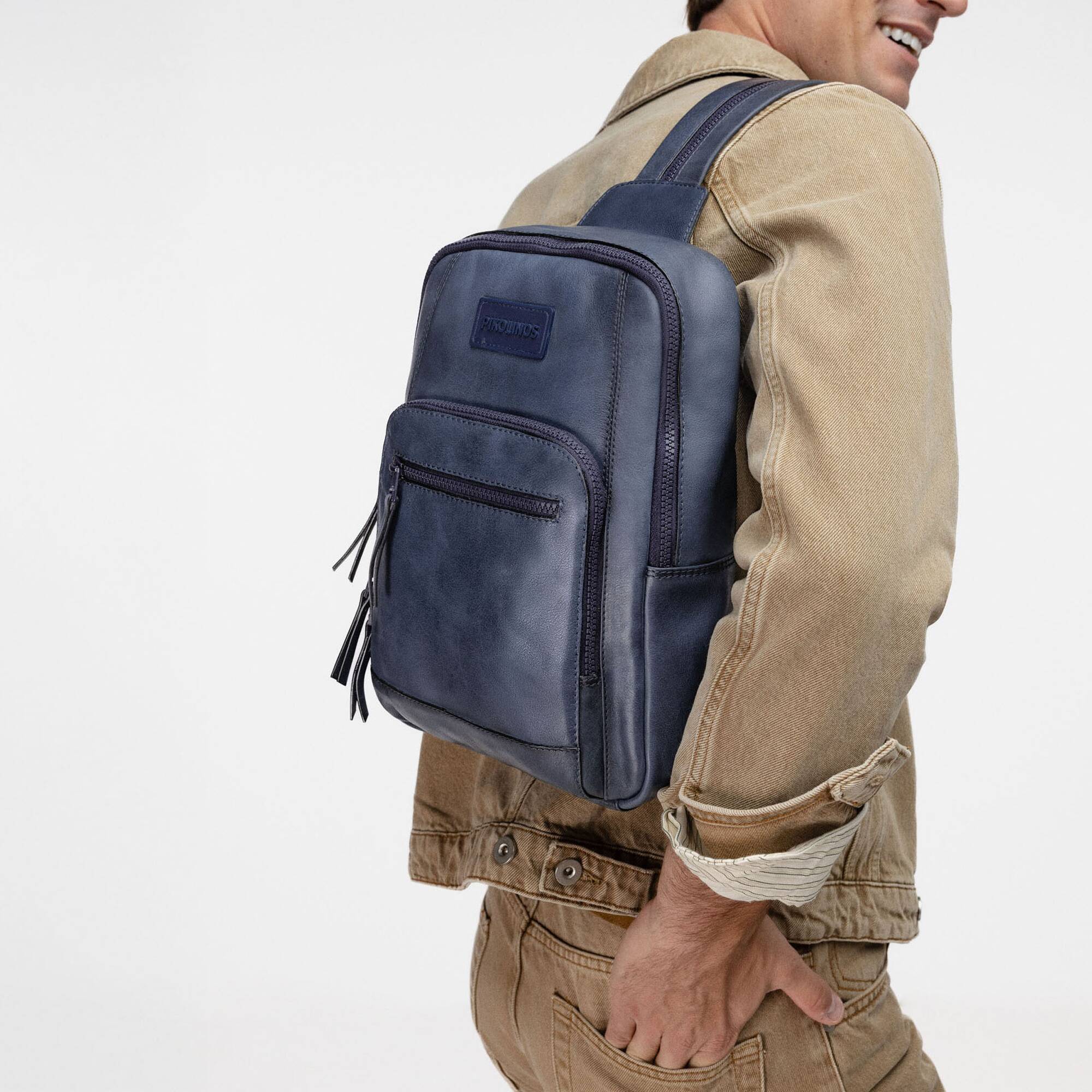 null | VALLS MHA-795, BLUE, large image number 90-MHA-795_300_Pikolinos_VALLS_BLUE_full.jpg | null