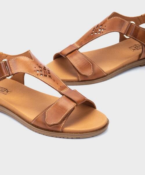 Flat Sandals | FORMENTERA W8Q-0818 | BRANDY | Pikolinos