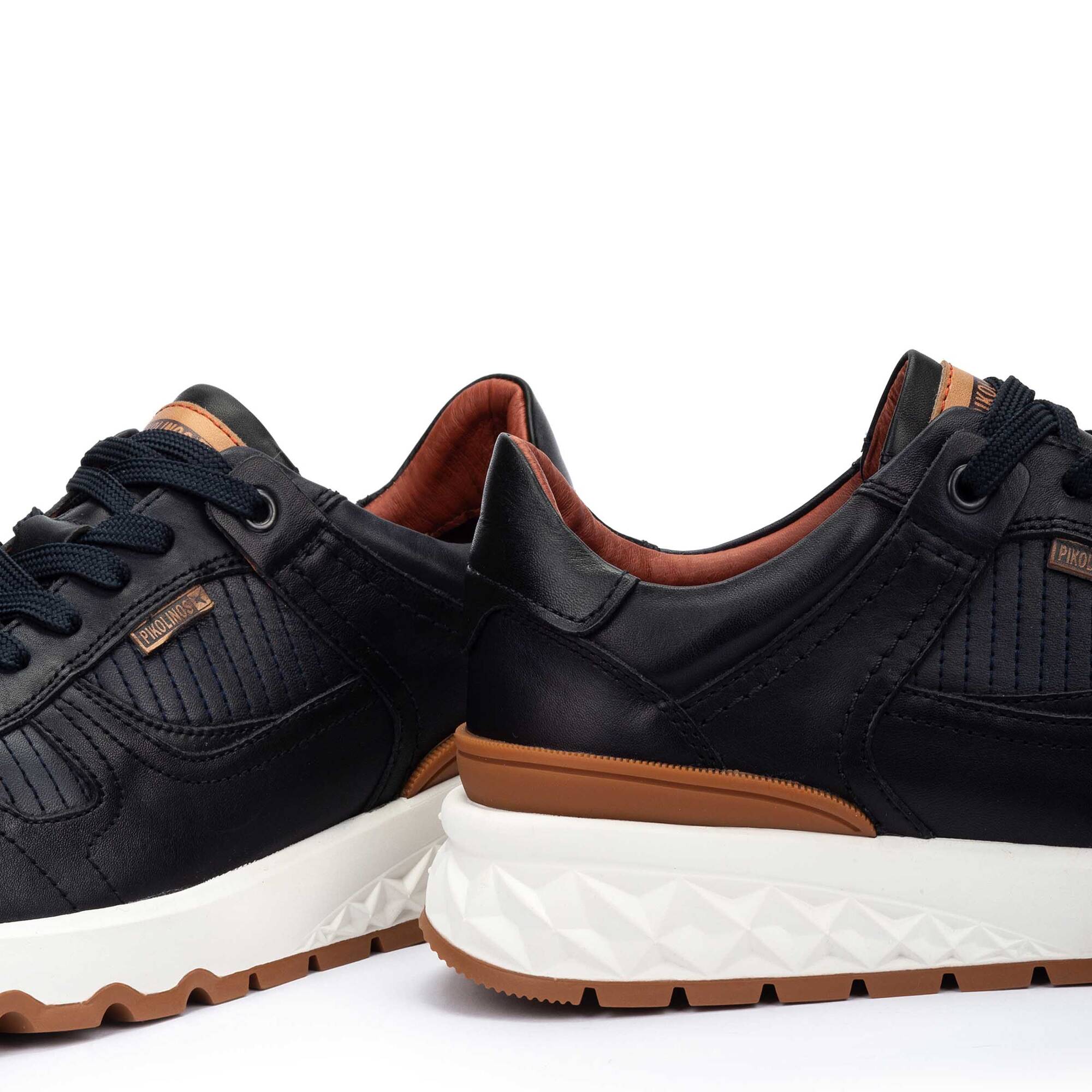 Sportliche Schuhe | ARANDA M8R-6239C1, SPACE, large image number 60-M8R-6239C1_361_Pikolinos_ARANDA_SPACE_full.jpg | null