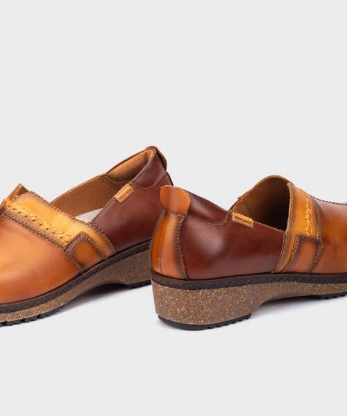 Flats | GRANADA W0W-3627C1 | BRANDY | Pikolinos