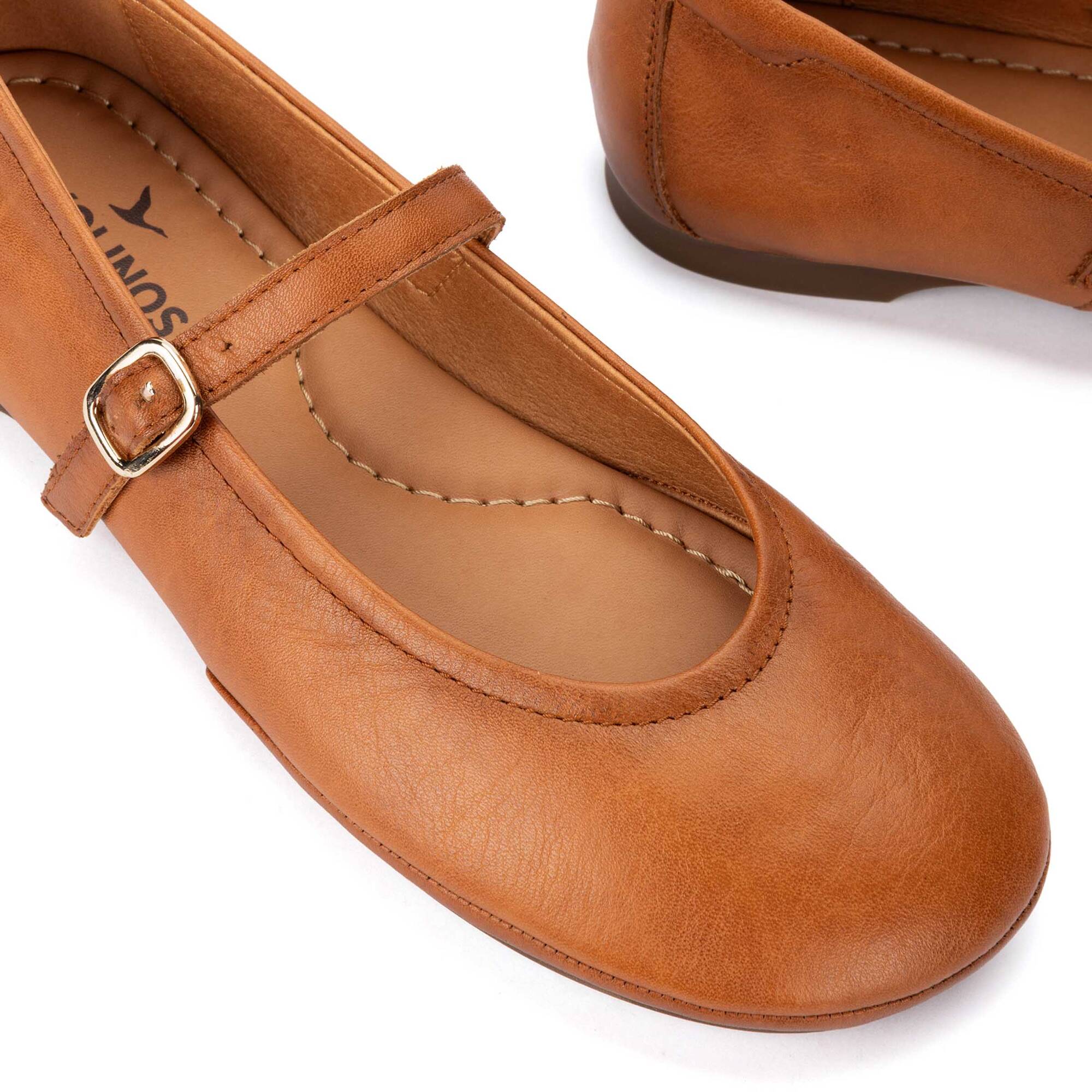 Ballerines | CARMONA W2S-2631CO, BRANDY, large image number 60-W2S-2631CO_250_Pikolinos_CARMONA_BRANDY_full.jpg | null