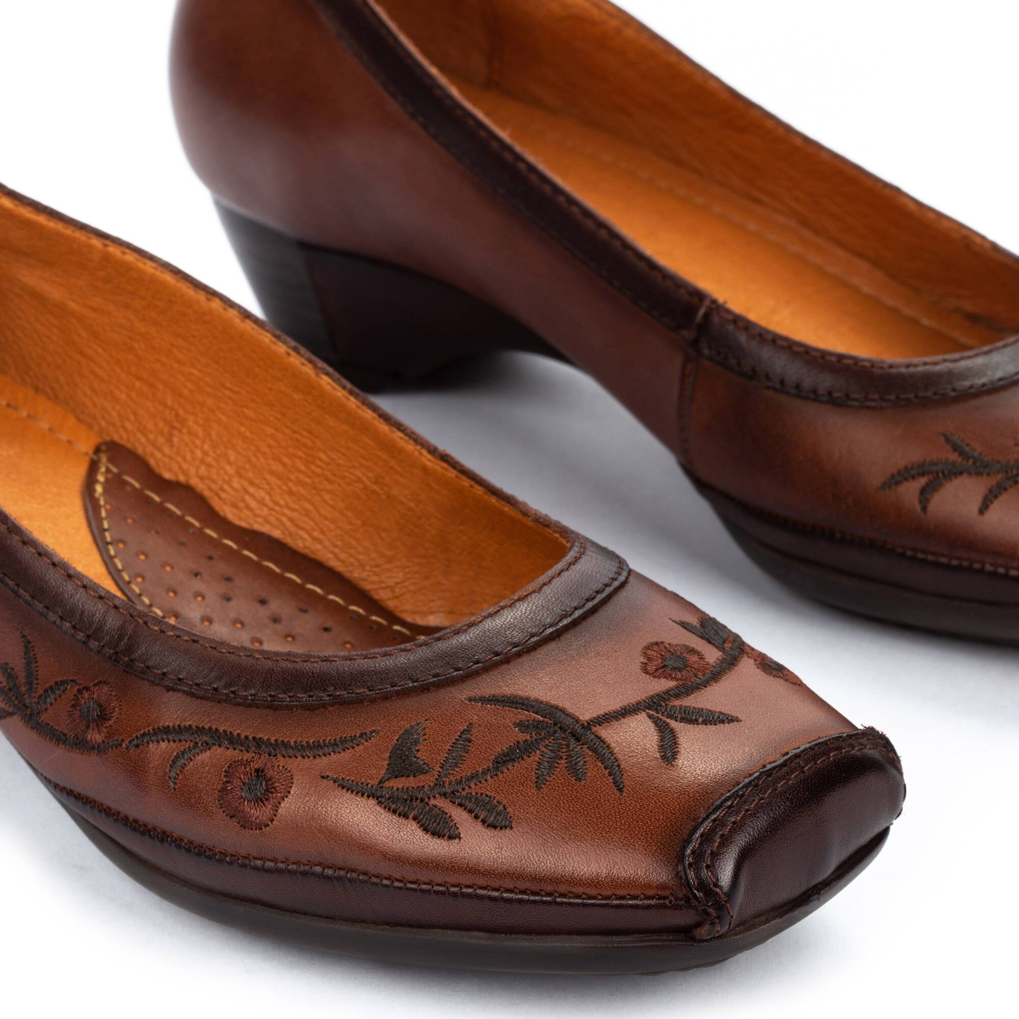 Women s Leather Shoes GANDIA 849 5845C1 OUTLET Pikolinos
