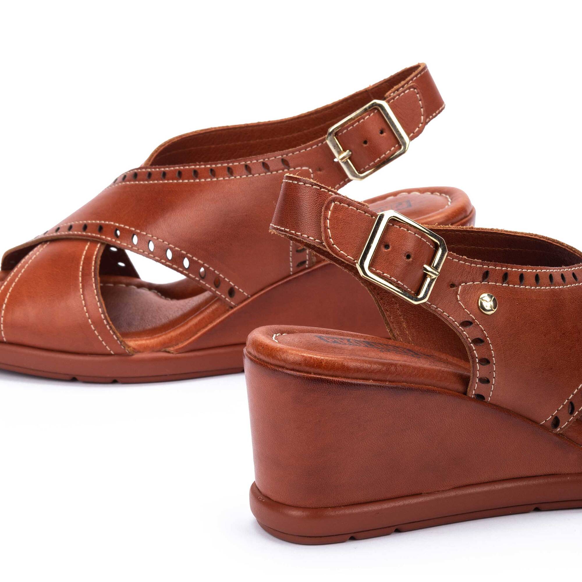 Pikolinos Sandali Con Zeppa In Pelle TEULADA W2B - Comfort E Stile Con Tacco 7 Cm