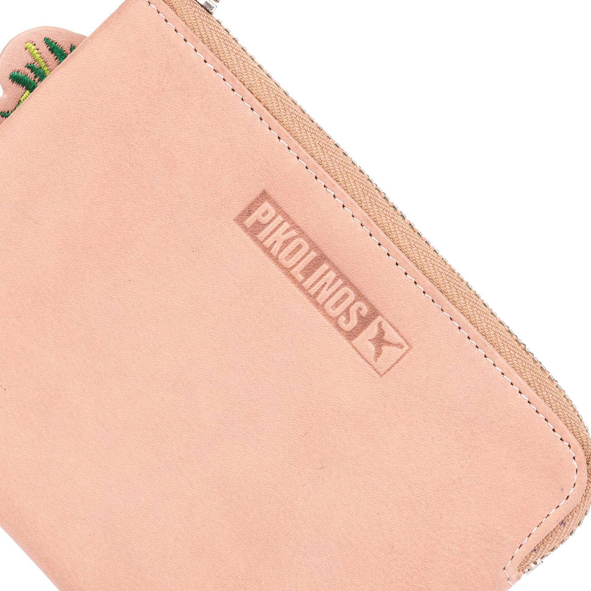 null | COMPLEMENTOS WAC-W55CR, PINK, large image number 70-WAC-W55CR_600_Pikolinos_COMPLEMENTOS_PINK_full.jpg | null