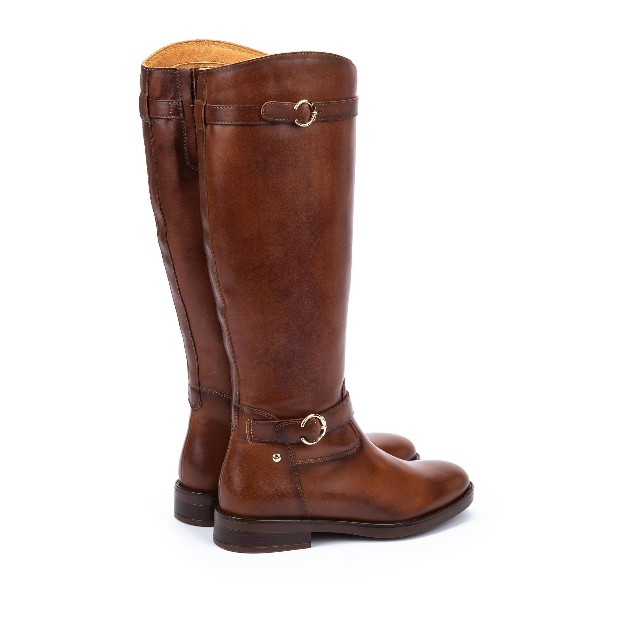 Pikolinos Puertollano Tall Boot in Cuero Leather