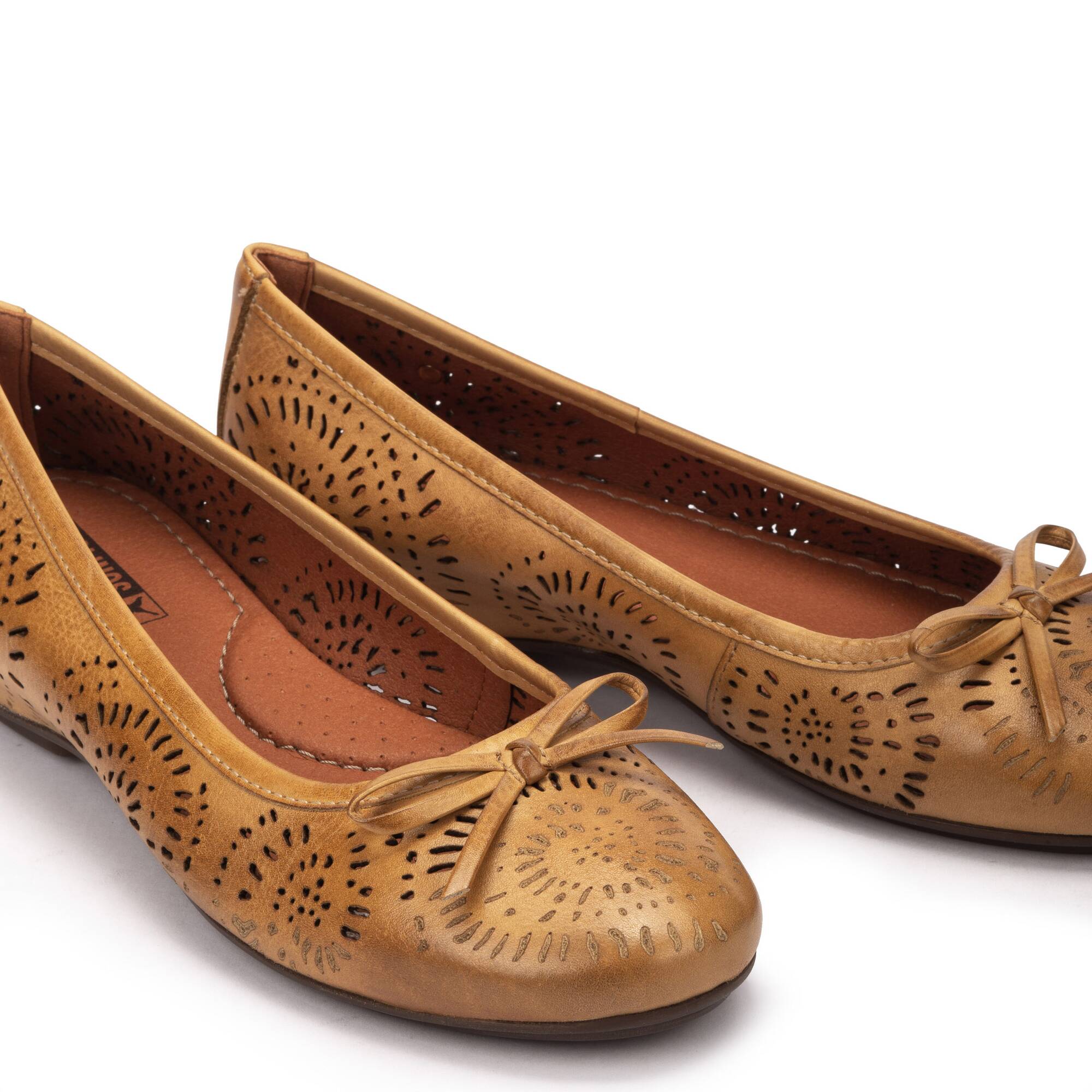 Pikolinos ballerina sale