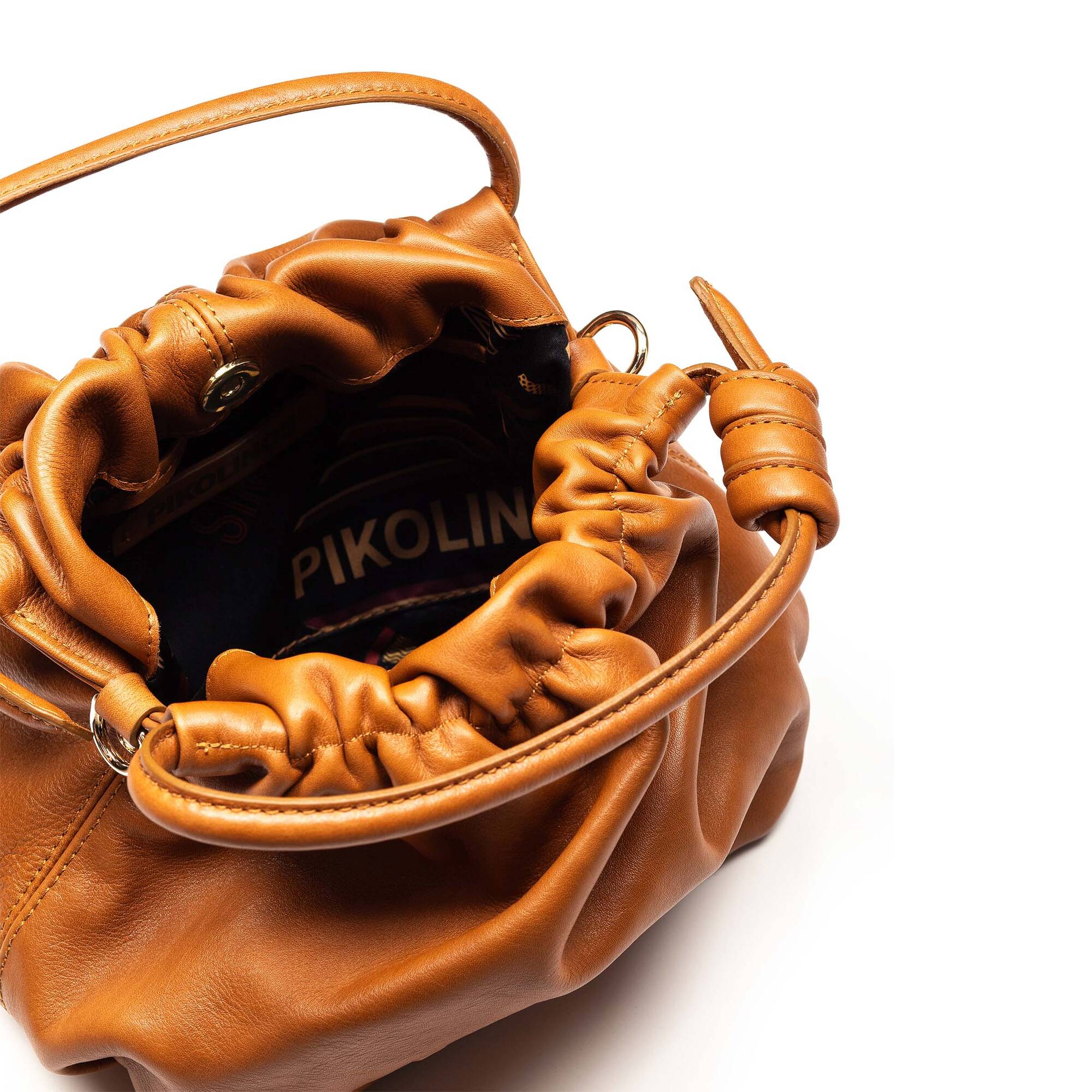 null | PALS WHA-670, BRANDY, large image number 100-WHA-670_250_Pikolinos_PALS_BRANDY_full.jpg | null