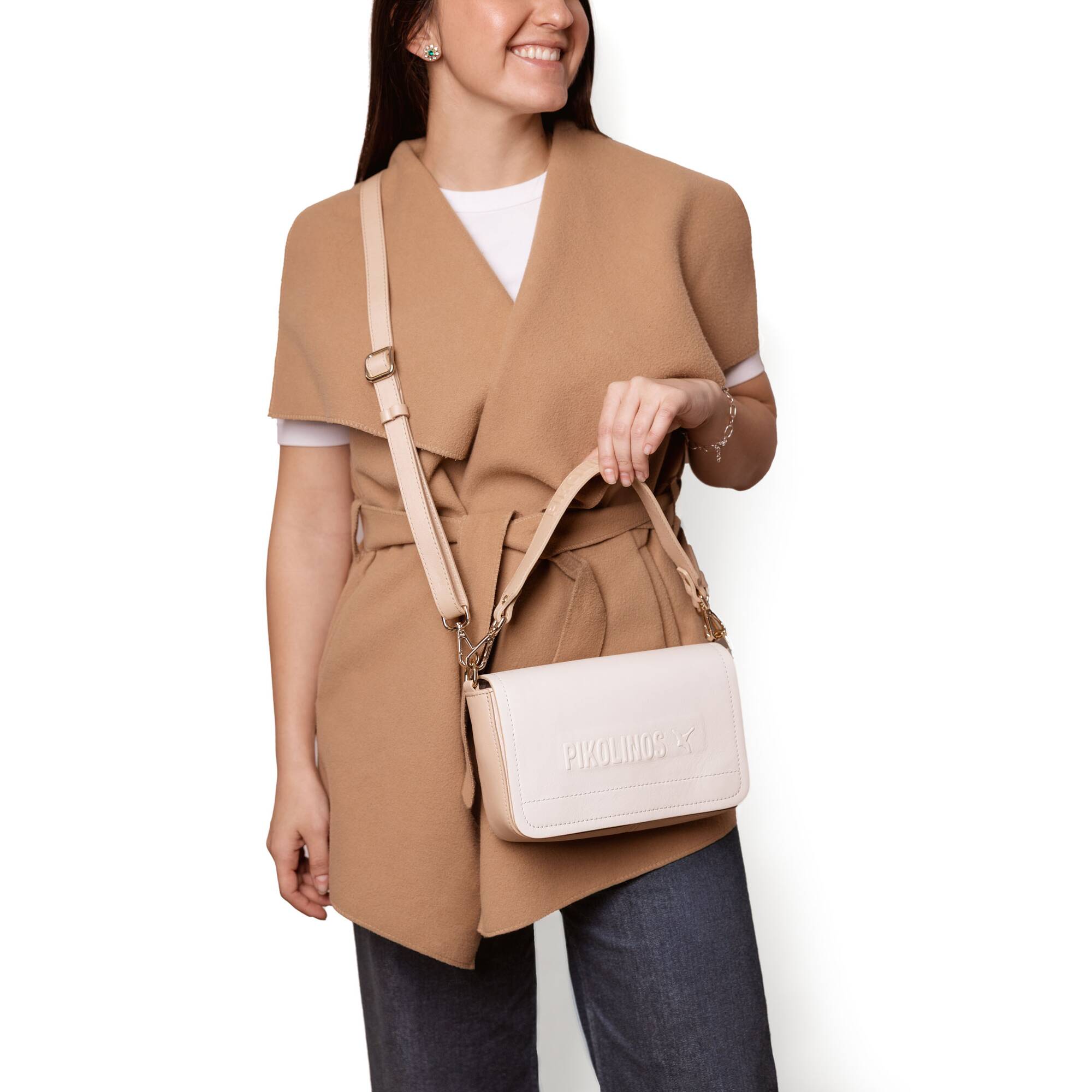 null | BAEZA WHA-1132C2, PICKLE, large image number 90-WHA-1132C2_430_Pikolinos_BAEZA_PICKLE_full.jpg | null