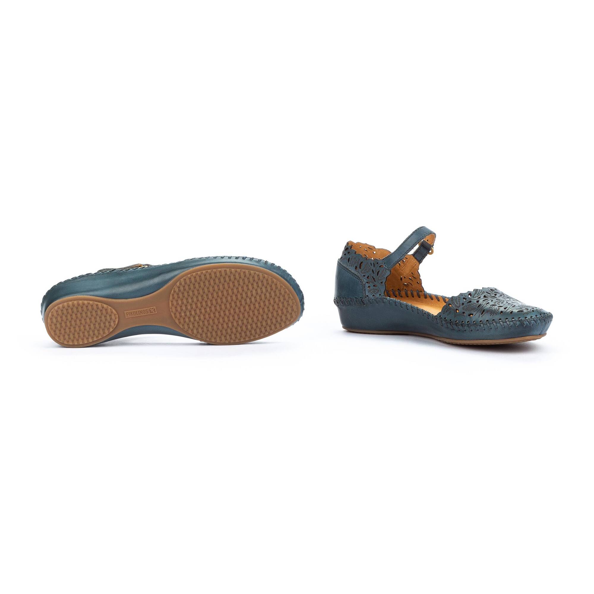 Women's semi-open shoes with hook-and-loop closure P. VALLARTA 655