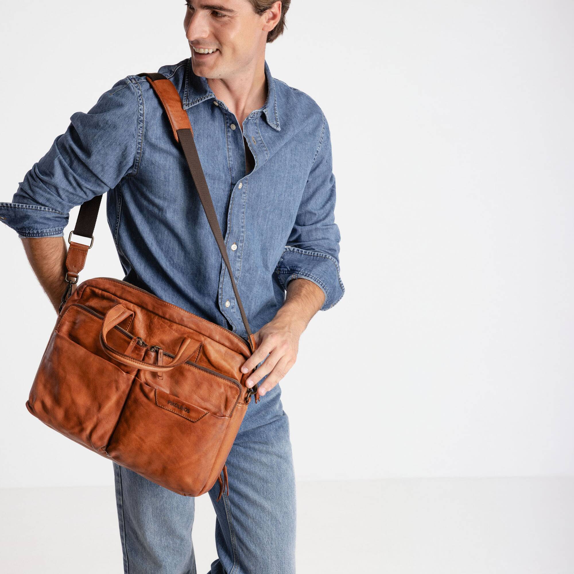 null | CERVO MHA-873, COGNAC, large image number 90-MHA-873_201_Pikolinos_CERVO_COGNAC_full.jpg | null