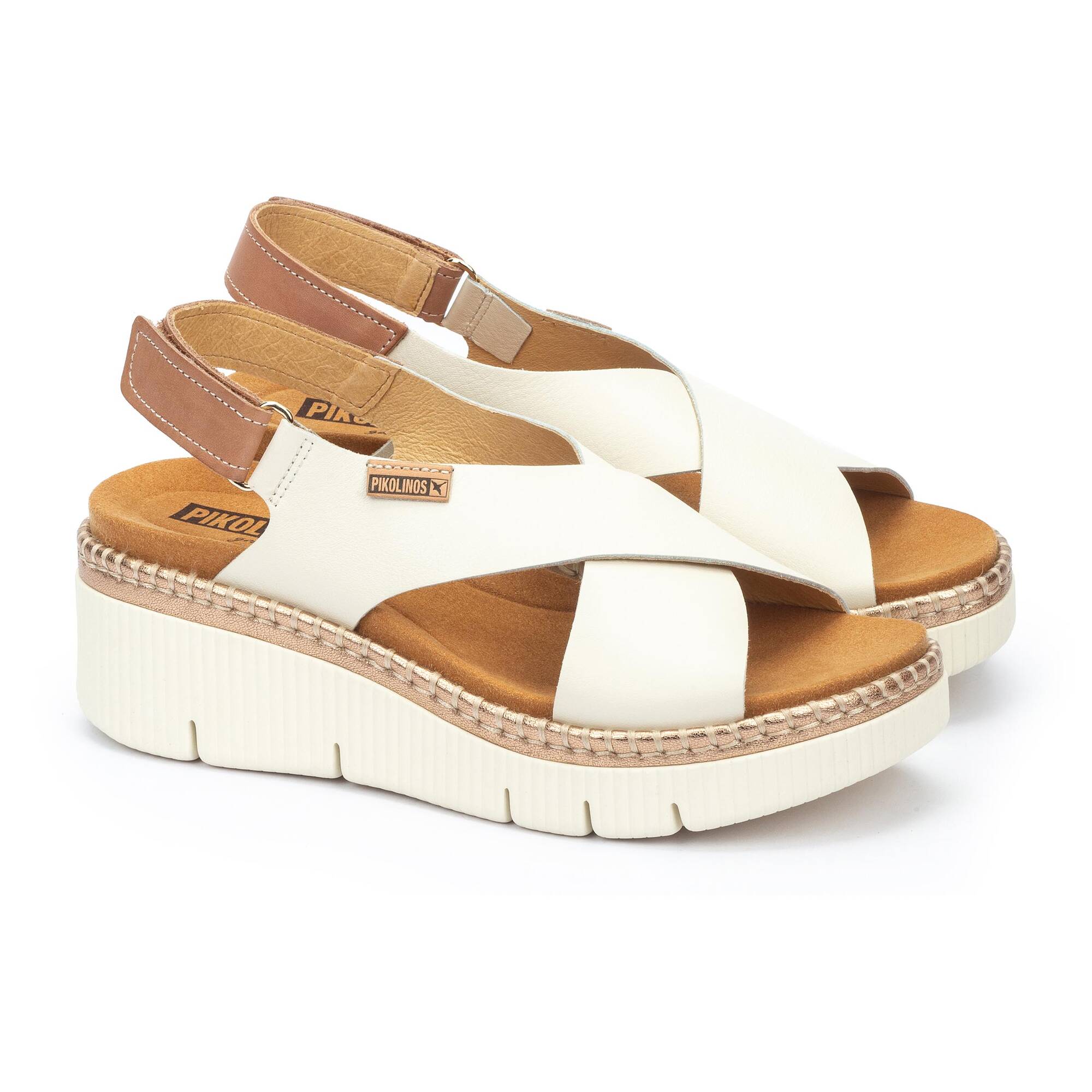 Compens&eacute;es et plateformes | GOMERA W0K-0606C1, NATA, large image number 20-W0K-0606C1_909_Pikolinos_GOMERA_NATA_full.jpg | null