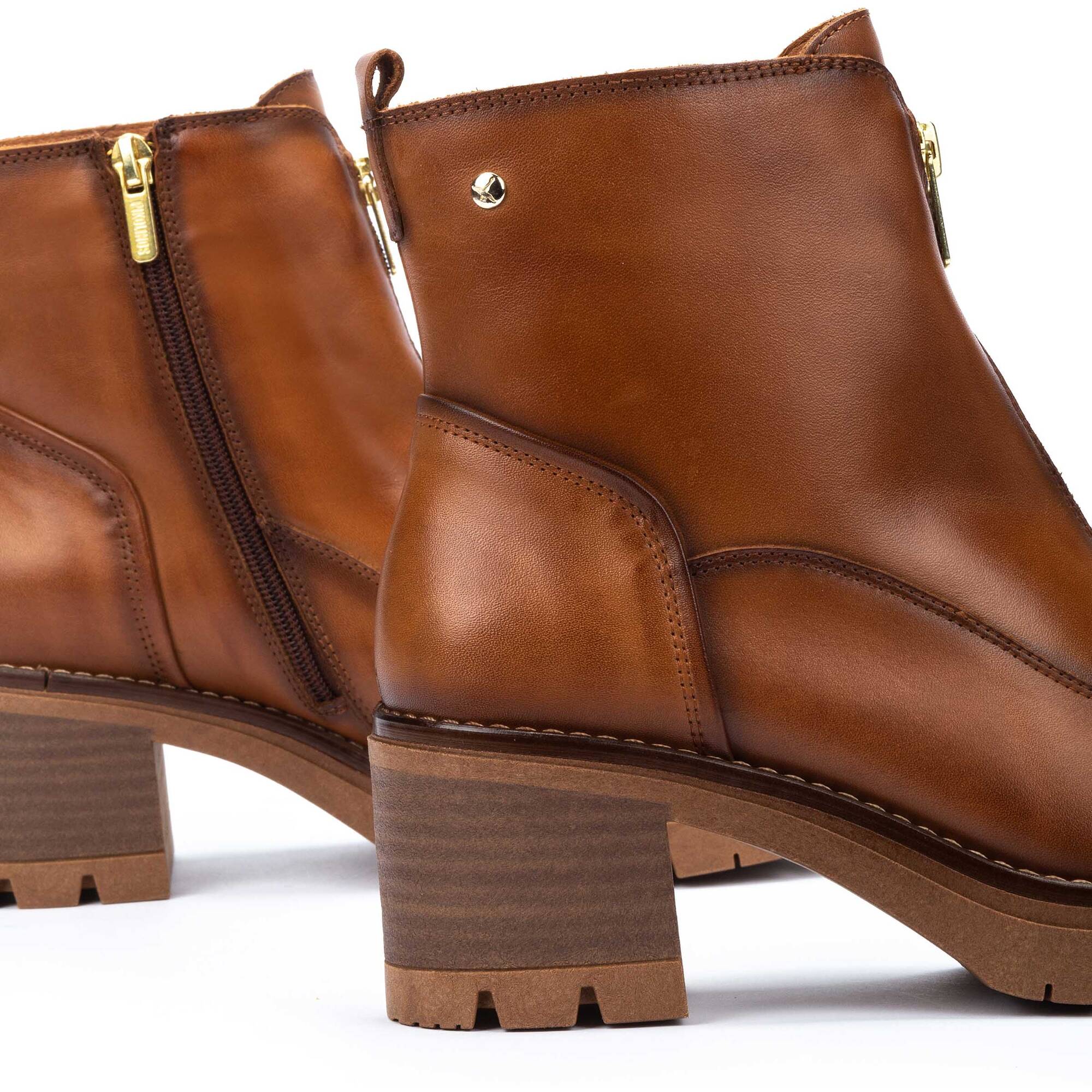 Botines de tac&oacute;n | SORIA W0B-8626, BRANDY, large image number 60-W0B-8626_250_Pikolinos_SORIA_BRANDY_full.jpg | null