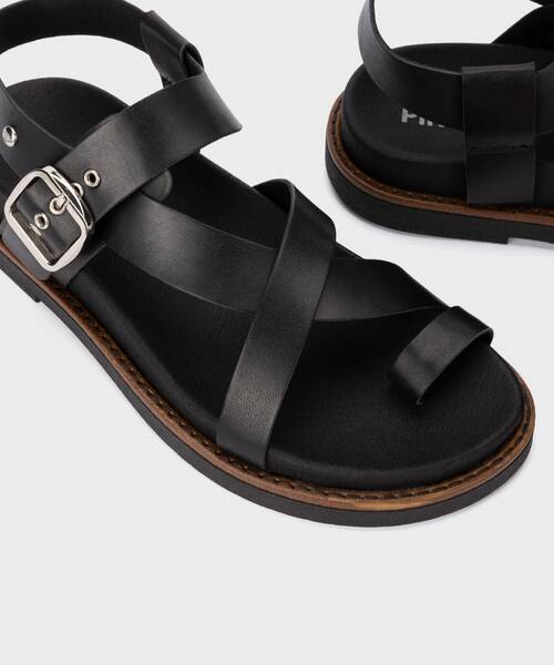 Sand&aacute;lias Rasas | AITANA W7Z-0937 | BLACK | Pikolinos