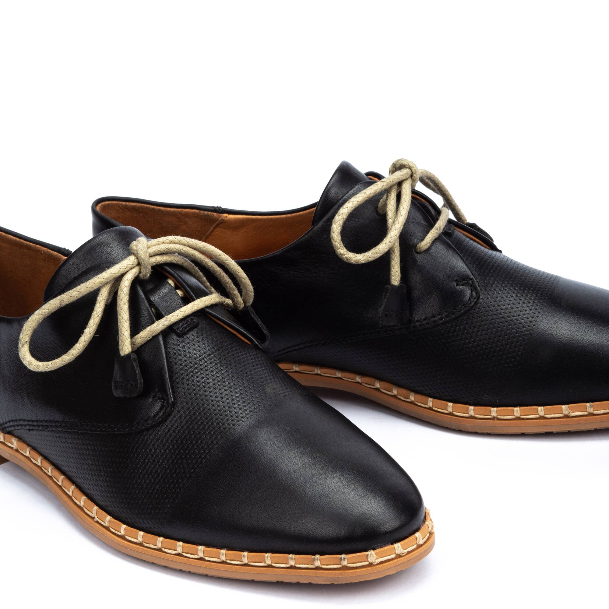 Lace-up shoe MERIDA W4F-4994 | Outlet PIKOLINOS