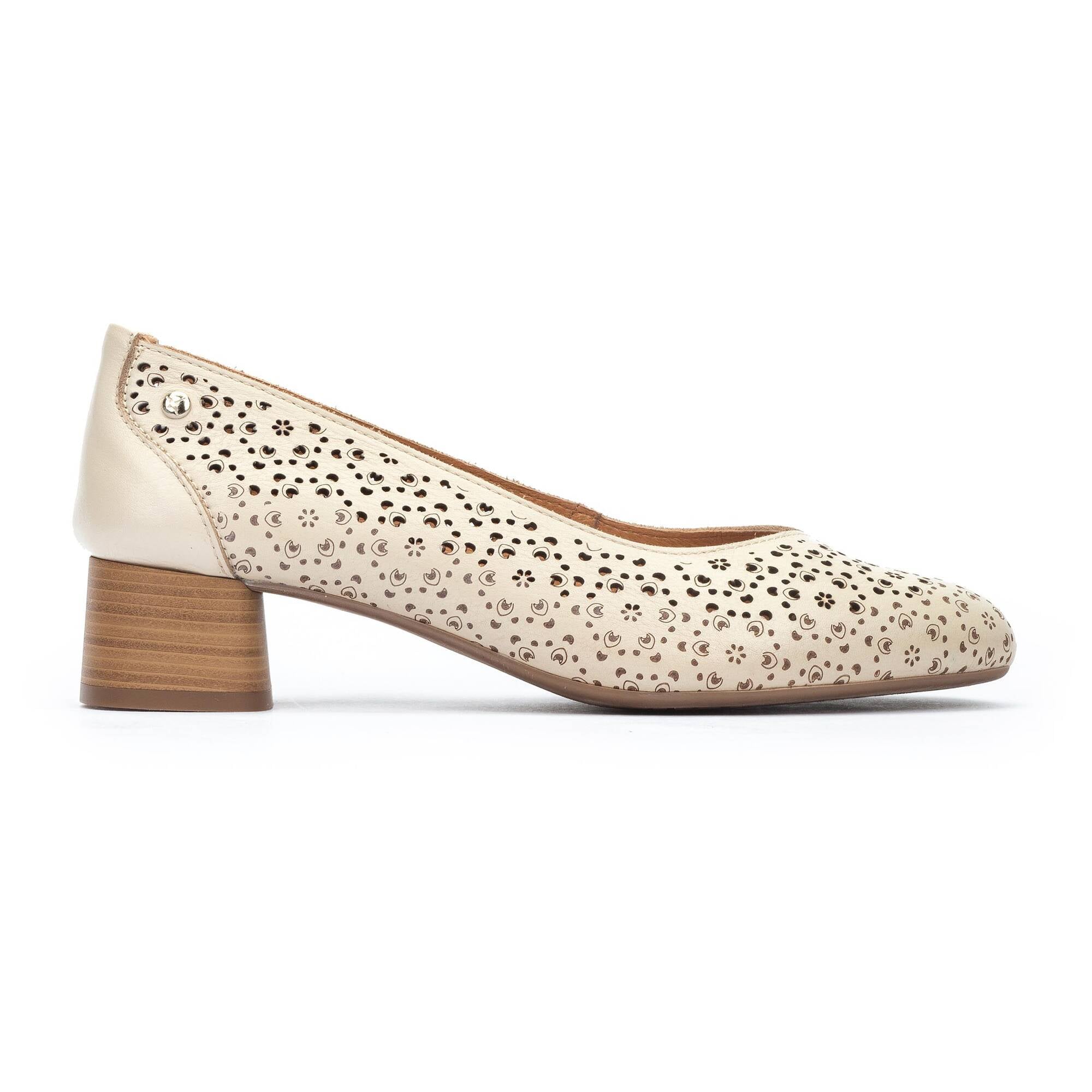 Chaussures &agrave; talon | MIRAVET W3R-5603, MARFIL, large image number 10-W3R-5603_807_Pikolinos_MIRAVET_MARFIL_full.jpg | null