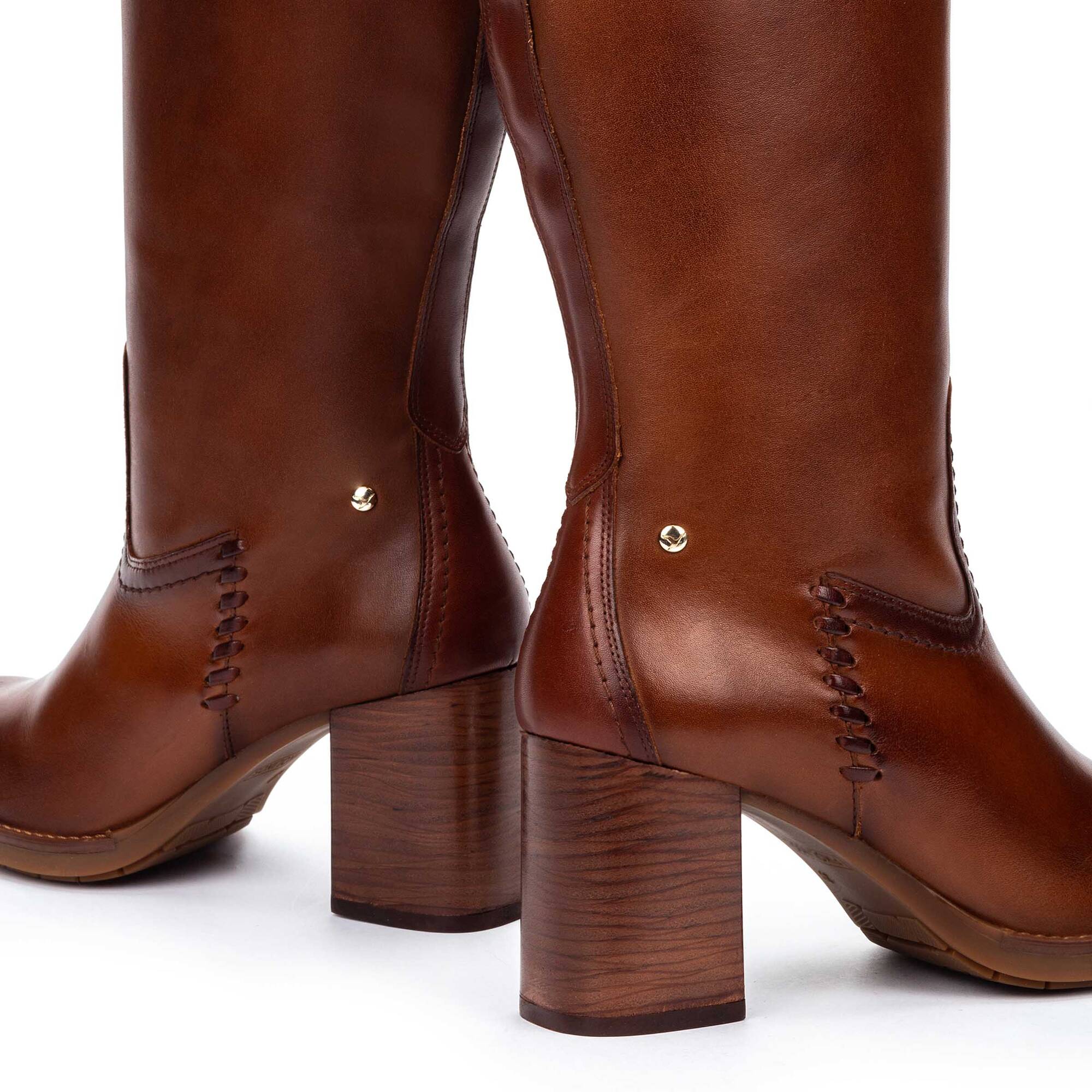 Boots | PALENCIA W9U-9752C1, CUERO, large image number 60-W9U-9752C1_202_Pikolinos_PALENCIA_CUERO_full.jpg | null