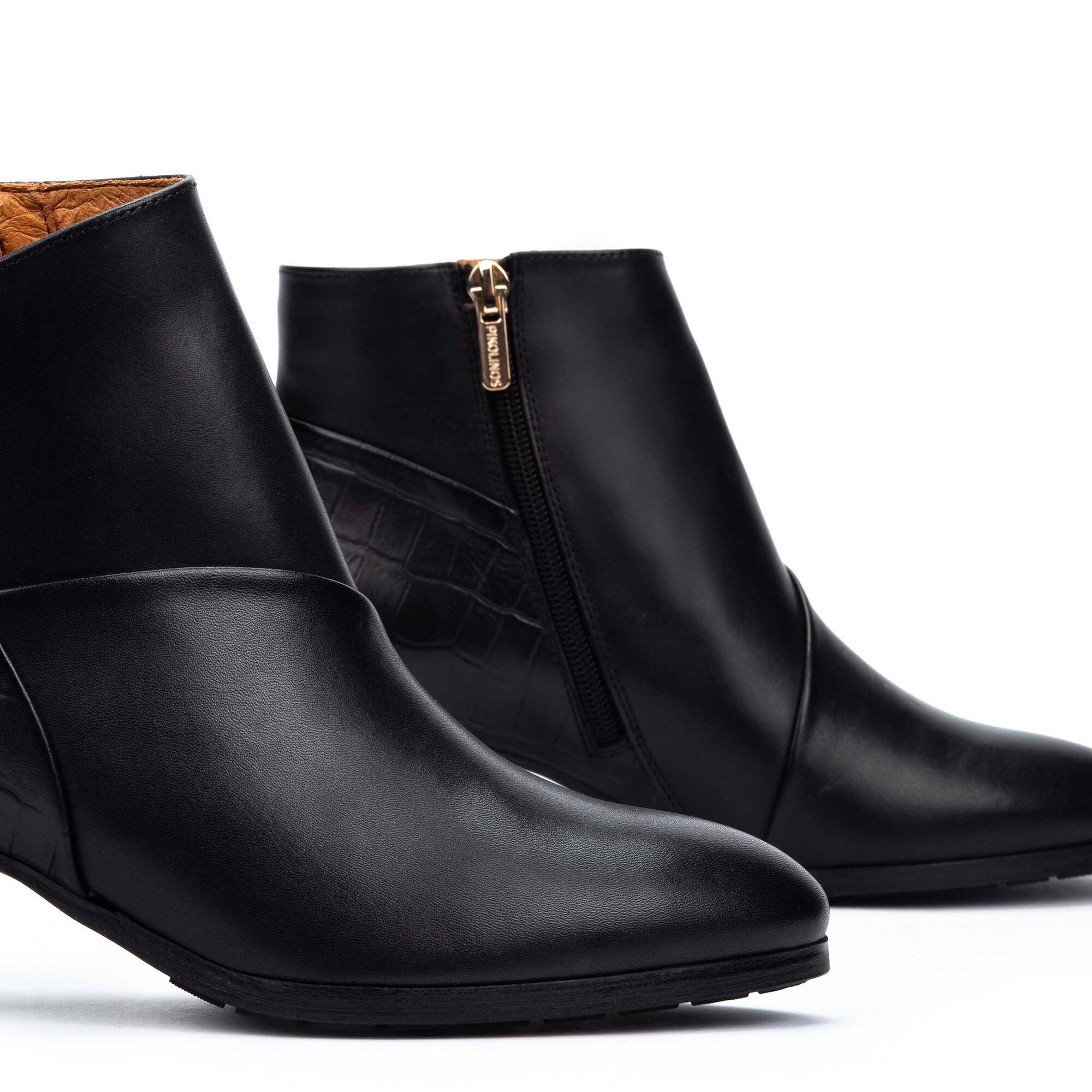 Heeled ankle boots | CALAFAT W1Z-8575C1, BLACK, large image number 60-W1Z-8575C1_000_Pikolinos_CALAFAT_BLACK_full.jpg | null