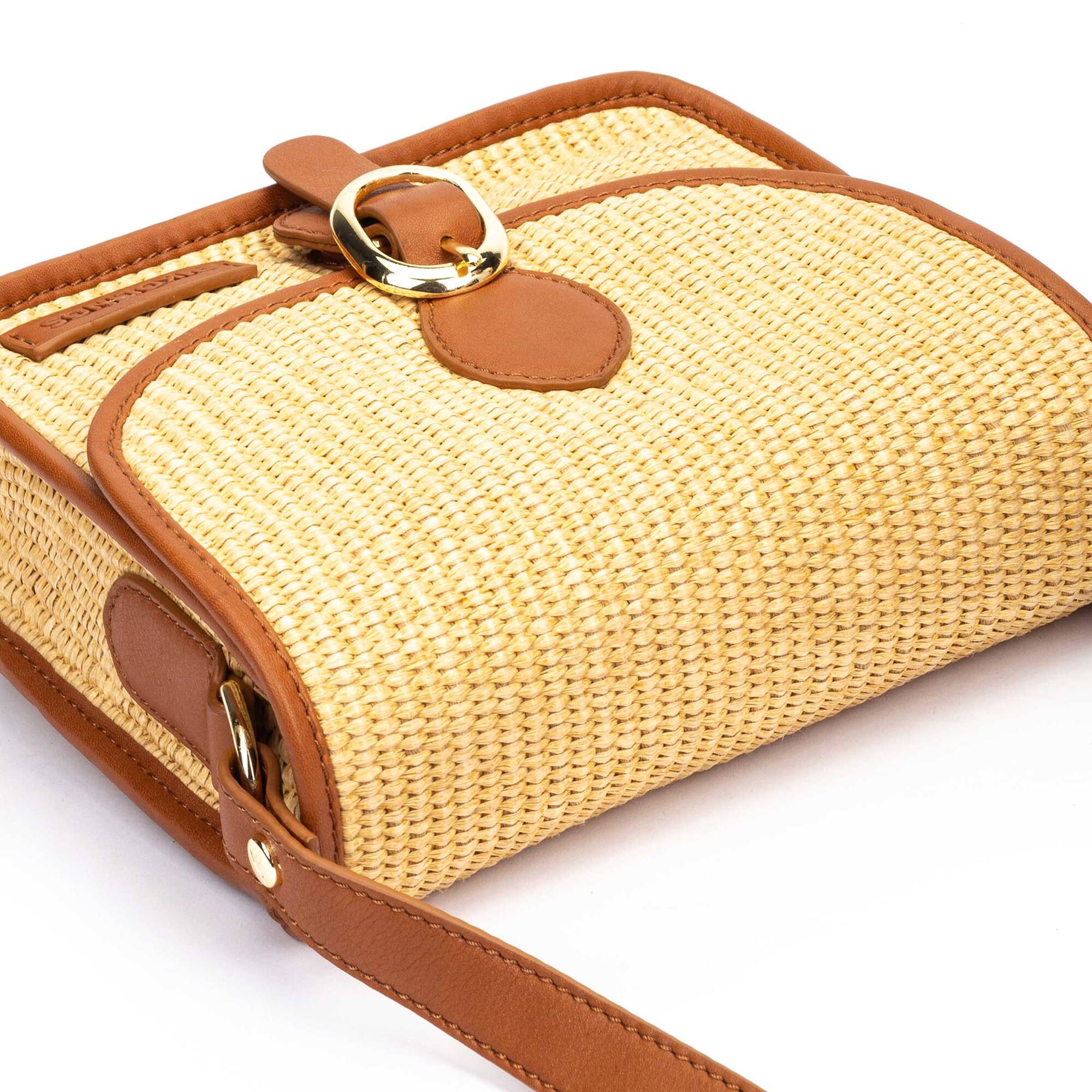 null | ALTAFULLA WHA-1139C1, BRANDY, large image number 60-WHA-1139C1_250_Pikolinos_ALTAFULLA_BRANDY_full.jpg | null