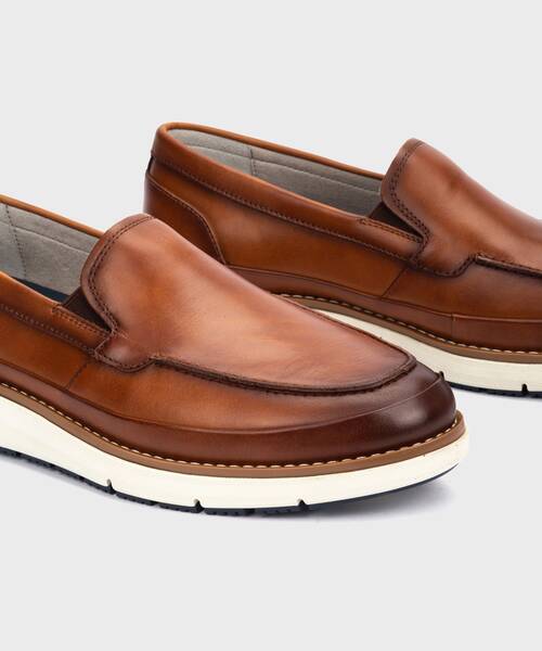 Slip on and Loafers | MANACOR M1A-3062C1 | BRANDY | Pikolinos