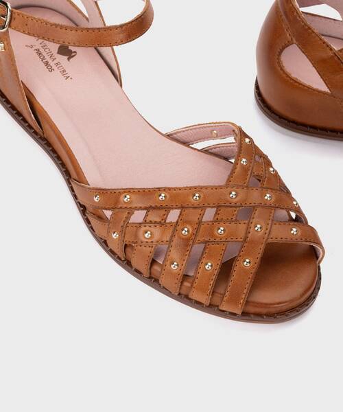 Flat sandals | PARLA W8E-VR0923 | BRANDY | Pikolinos